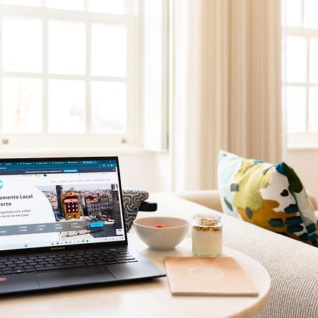 Feel Porto Clerigos Charm Flats Appartement Buitenkant foto