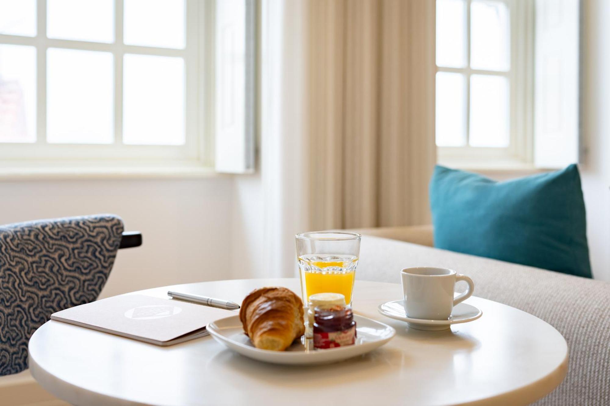 Feel Porto Clerigos Charm Flats Appartement Kamer foto