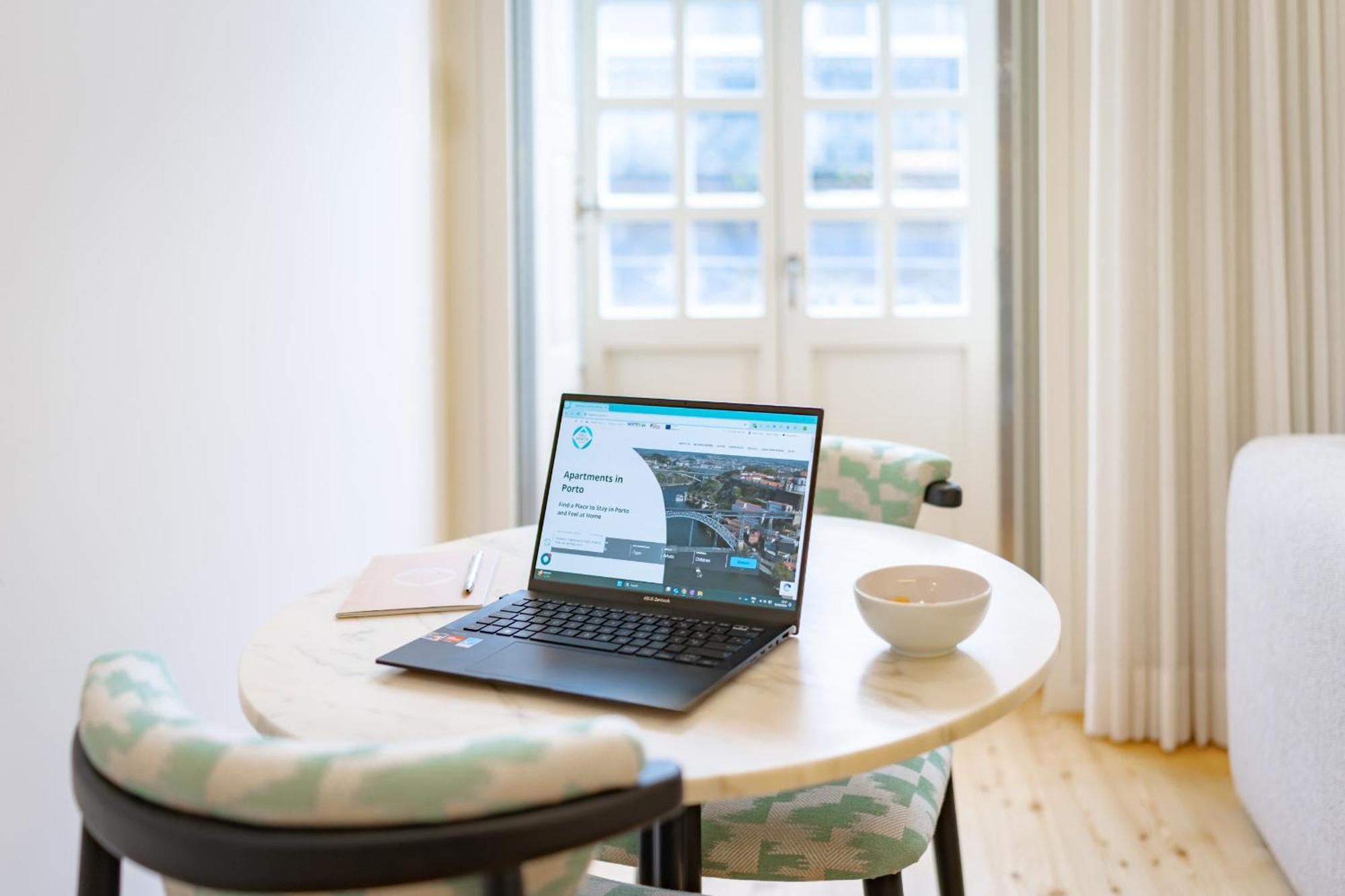 Feel Porto Clerigos Charm Flats Appartement Buitenkant foto