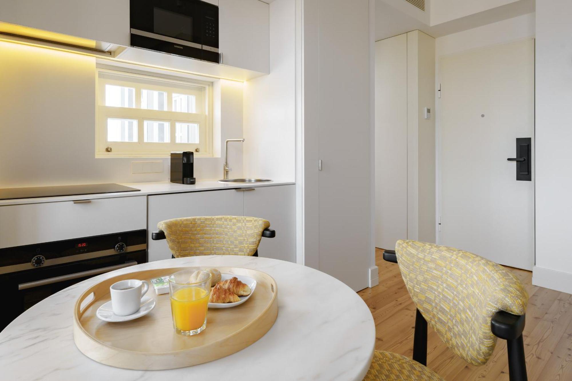 Feel Porto Clerigos Charm Flats Appartement Buitenkant foto